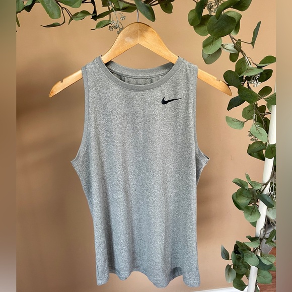 Nike women’s dri fit tank top gray muscle workout lifting LARGE logo swoosh soft - Picture 1 of 7